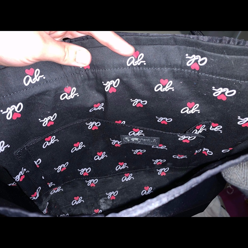 Women’s auguin voltage purses